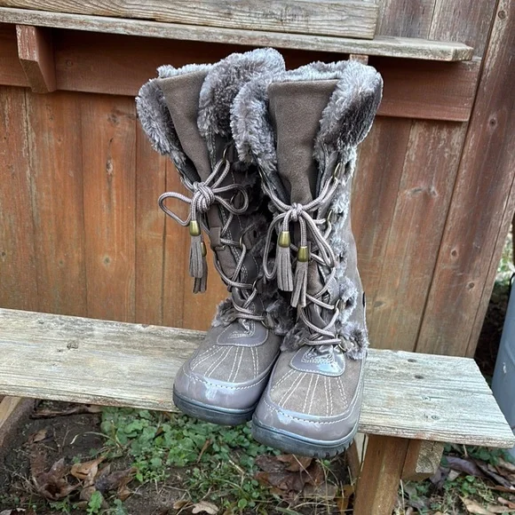 Sporto Brown Fur-Trim Winter Boots - Picture 2 of 16